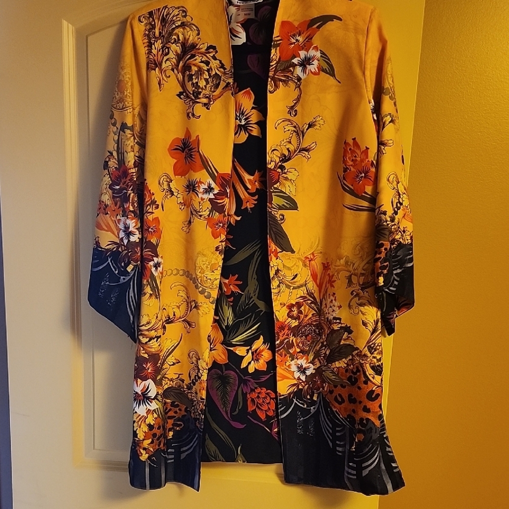 Peter Nygard Multicolor Floral Kimono